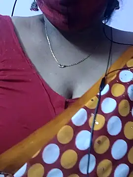 Snapshot of mallu-sumi chatting on 4, 2, 2026 mallu-sumi online show from 4, 2, 2026