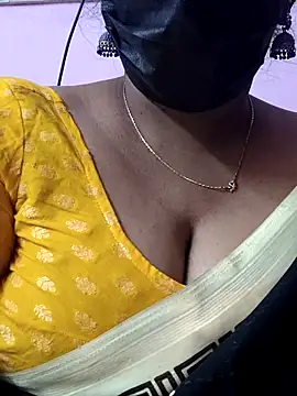 Snapshot of mallu-sumi chatting on 6, 2, 2026 mallu-sumi online show from 6, 2, 2026