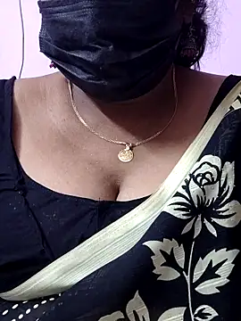 Snapshot of mallu-sumi chatting on 24, 2, 2026 mallu-sumi online show from 24, 2, 2026