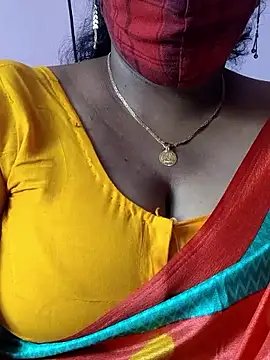 Snapshot of mallu-sumi chatting on 9, 3, 2026 mallu-sumi online show from 9, 3, 2026