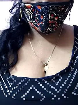 mallu-sumi online show from 19, 4, 2026