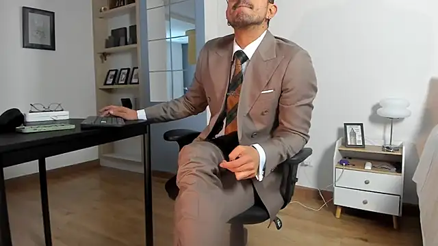 Snapshot of pablo-rincon95 chatting on 4, 7, 2026 pablo-rincon95 online show from 4, 7, 2026