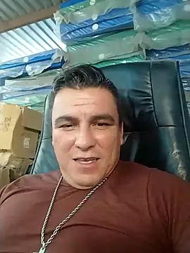 Snapshot of caramelodechile chatting on 8, 6, 2026 caramelodechile online show from 8, 6, 2026