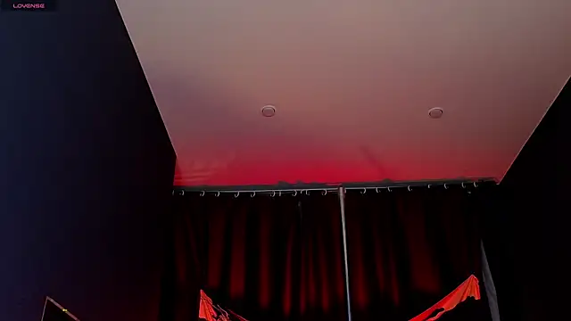 Snapshot of dark_vamp_ chatting on 21, 12, 2024 dark vamp  online show from 21, 12, 2024