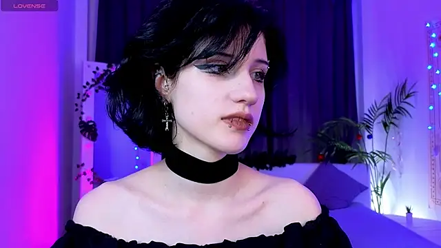 Snapshot of dark_vamp_ chatting on 25, 12, 2024 dark vamp  online show from 25, 12, 2024