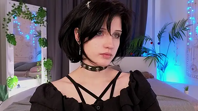 Snapshot of dark_vamp_ chatting on 2, 1, 2025 dark vamp  online show from 2, 1, 2025