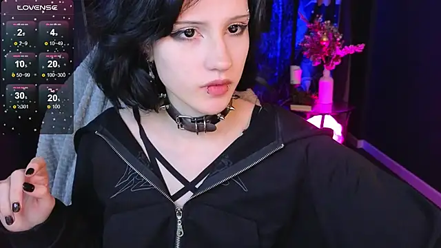 Snapshot of dark_vamp_ chatting on 31, 1, 2025 dark vamp  online show from 31, 1, 2025