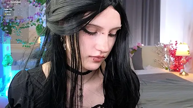 Snapshot of dark_vamp_ chatting on 4, 3, 2025 dark vamp  online show from 4, 3, 2025