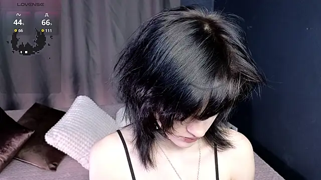 Snapshot of dark_vamp_ chatting on 2, 10, 2025 dark vamp  online show from 2, 10, 2025