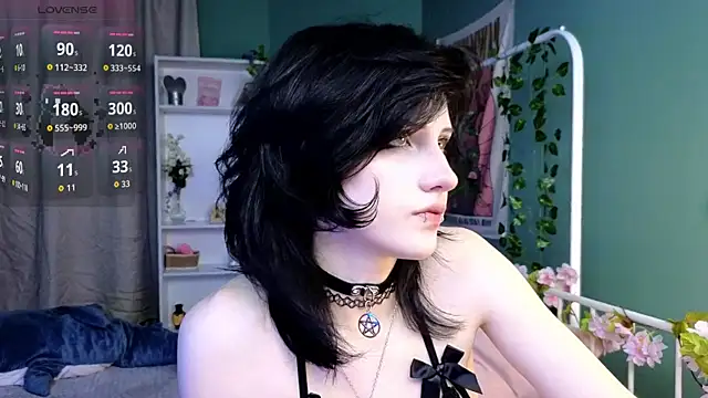 Snapshot of dark_vamp_ chatting on 10, 10, 2025 dark vamp  online show from 10, 10, 2025