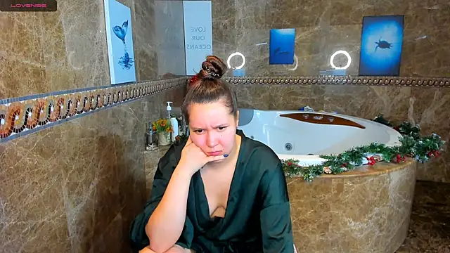 Mira Karter online show from 12, 1, 2025