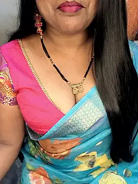 Snapshot of honey-sexy chatting on 6, 2, 2026 honey-sexy online show from 6, 2, 2026