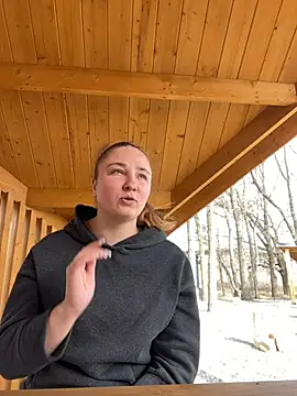 Joannakiss online show from 6, 3, 2025