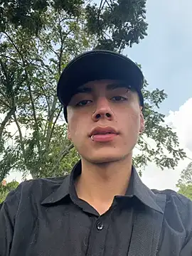 Snapshot of Im_juanda chatting on 5, 3, 2025 Im juanda online show from 5, 3, 2025