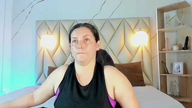 angelswets online show from 4, 2, 2026