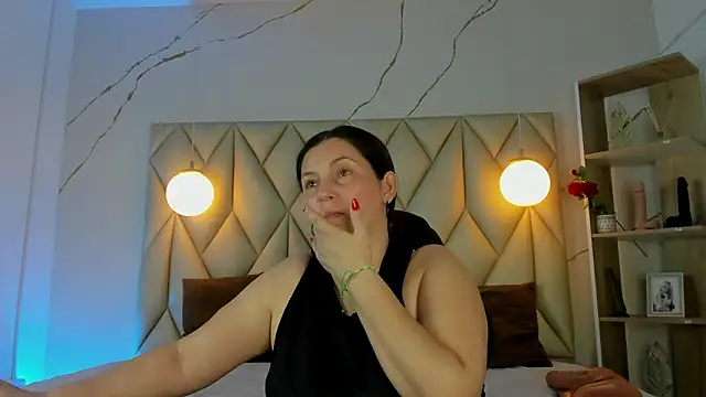 angelswets online show from 7, 2, 2026