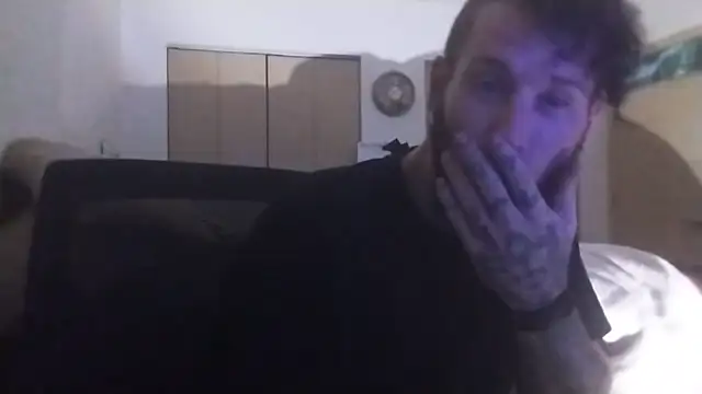 AlvinFoxx online show from 28, 7, 2026