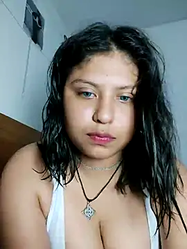 Snapshot of azulzulix chatting on 22, 4, 2026 azulzulix online show from 22, 4, 2026