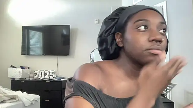 AveryJ99 online show from 12, 4, 2026