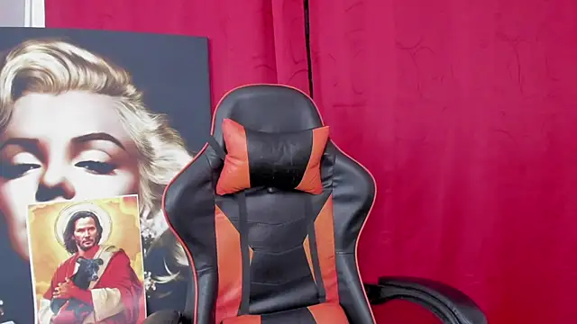 Snapshot of pettergrey1 chatting on 19, 3, 2025 pettergrey1 online show from 19, 3, 2025