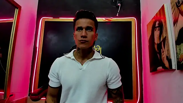 Snapshot of pettergrey1 chatting on 12, 10, 2025 pettergrey1 online show from 12, 10, 2025