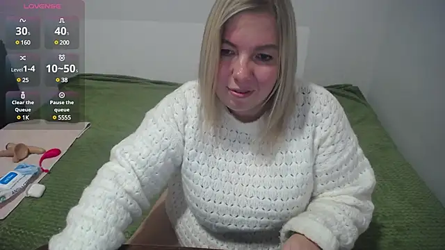 Snapshot of MARGARET_gem chatting on 6, 3, 2025 MARGARET gem online show from 6, 3, 2025