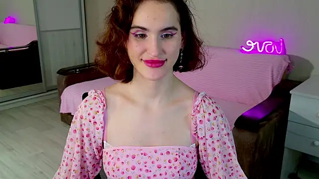 Snapshot of FridaCure chatting on 21, 12, 2024 FridaCure online show from 21, 12, 2024