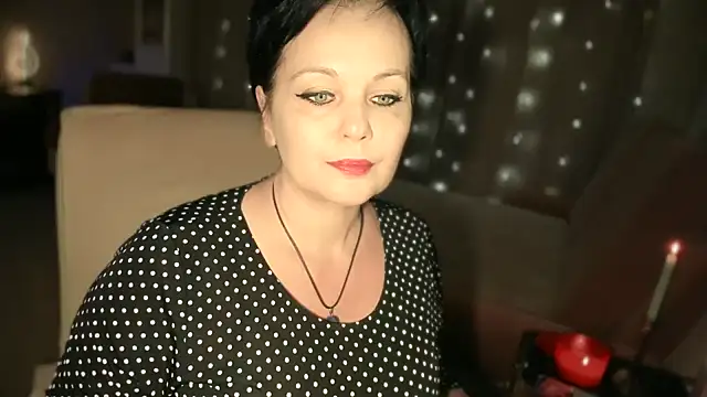 WitchBlueRose online show from 4, 3, 2026