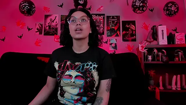 lilith-deveraux online show from 10, 11, 2025