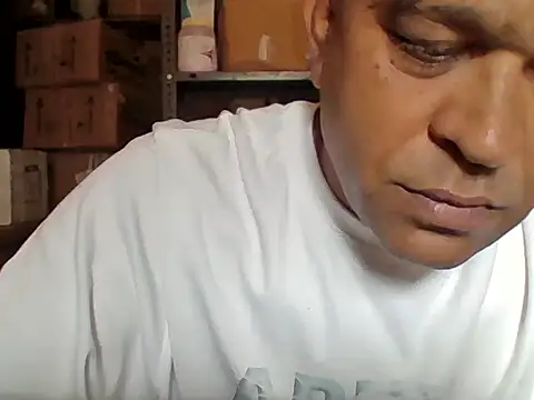 Snapshot of nupa230780 chatting on 14, 6, 2026 nupa230780 online show from 14, 6, 2026