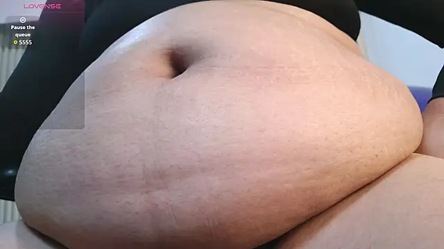 Snapshot of virtual_charm chatting on 28, 11, 2025 virtual charm online show from 28, 11, 2025