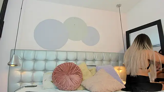 Snapshot of Axel_brunette1 chatting on 4, 3, 2025 Axel brunette1 online show from 4, 3, 2025