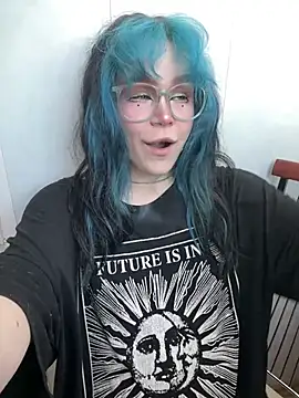 Snapshot of MaddisonHaas chatting on 4, 6, 2026 MaddisonHaas online show from 4, 6, 2026