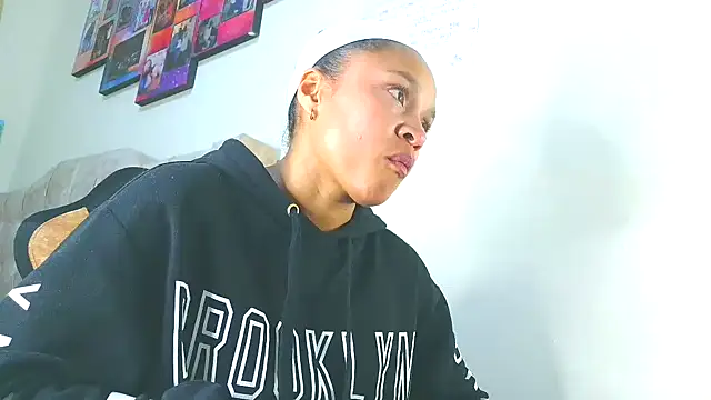 Samary thomas online show from 23, 10, 2025