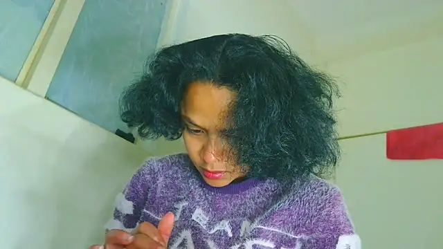 Snapshot of Samary_thomas chatting on 16, 7, 2026 Samary thomas online show from 16, 7, 2026