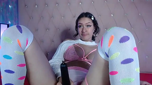 Snapshot of Nina_Ethan chatting on 3, 12, 2024 Nina Ethan online show from 3, 12, 2024