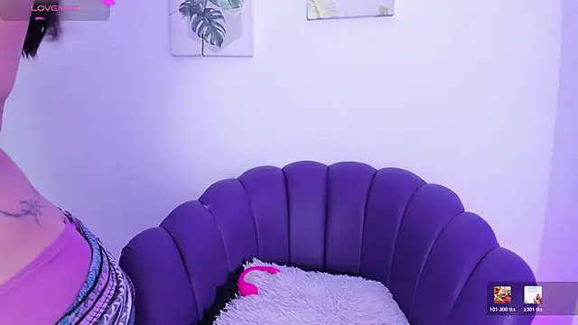 Marian Boobs online show from 6, 4, 2026