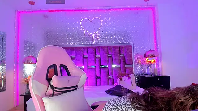 KylieVictoria online show from 27, 11, 2025