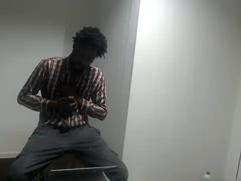 Snapshot of Mastertopdome chatting on 10, 10, 2025 Mastertopdome online show from 10, 10, 2025