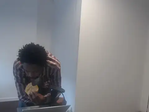 Snapshot of Mastertopdome chatting on 19, 10, 2025 Mastertopdome online show from 19, 10, 2025