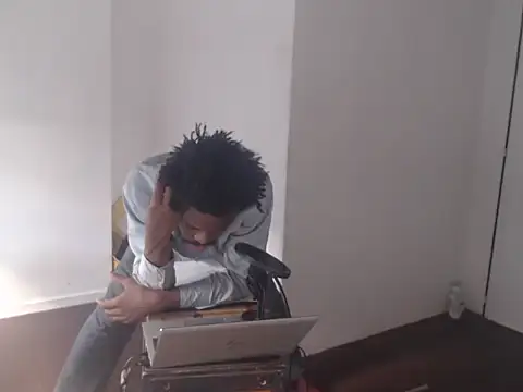 Snapshot of Mastertopdome chatting on 24, 11, 2025 Mastertopdome online show from 24, 11, 2025