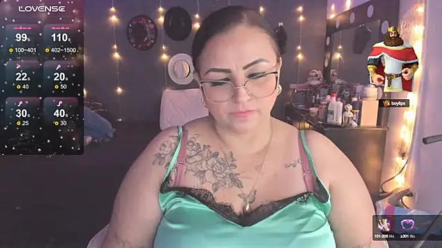Snapshot of Ivonnee__ chatting on 18, 2, 2025 Ivonnee   online show from 18, 2, 2025