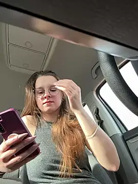 Izzy Inked online show from 5, 3, 2025