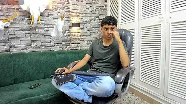 DamiBright online show from 24, 11, 2025