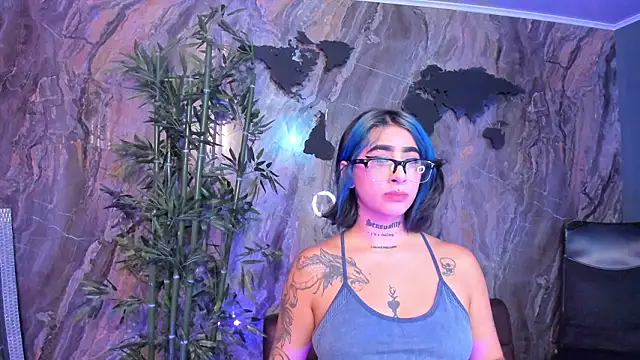 Snapshot of Alahia_Dangelo chatting on 3, 2, 2026 Alahia Dangelo online show from 3, 2, 2026