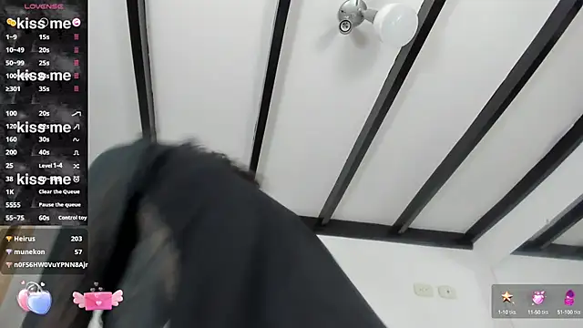 Milkdulce1 online show from 2, 2, 2025