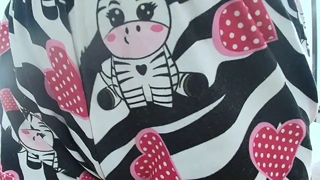 Milkdulce1 online show from 19, 9, 2025