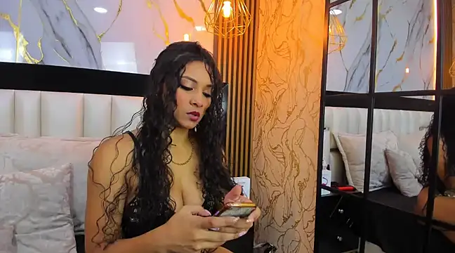 SofiaLaurents online show from 1, 2, 2025