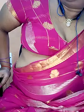 Snapshot of Sexy-Telugunayana2 chatting on 1, 2, 2025 Sexy-Telugunayana2 online show from 1, 2, 2025