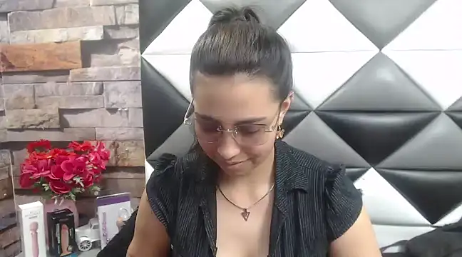 Tammy Blackk online show from 9, 1, 2025